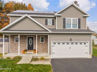 44 Shepard Avenue, Colonie, NY 12304