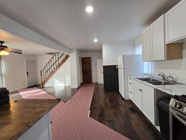 3608 W 73rd Court, Merrillville, IN 46410