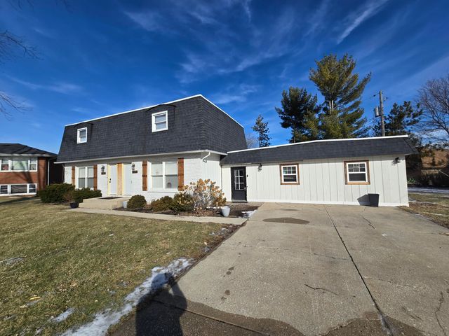 3608 W 73rd Court, Merrillville, IN 46410