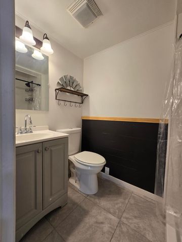 3608 W 73rd Court, Merrillville, IN 46410