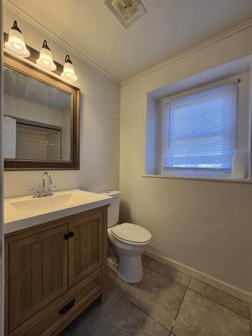 3608 W 73rd Court, Merrillville, IN 46410