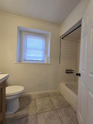 3608 W 73rd Court, Merrillville, IN 46410