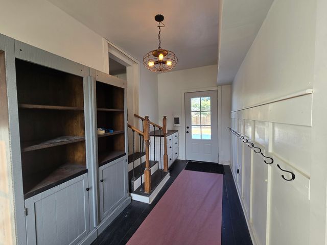 3608 W 73rd Court, Merrillville, IN 46410