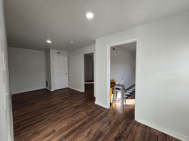 3608 W 73rd Court, Merrillville, IN 46410