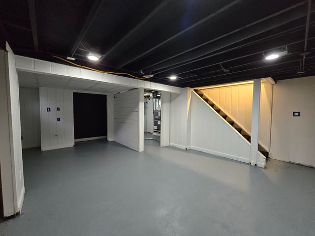 3608 W 73rd Court, Merrillville, IN 46410