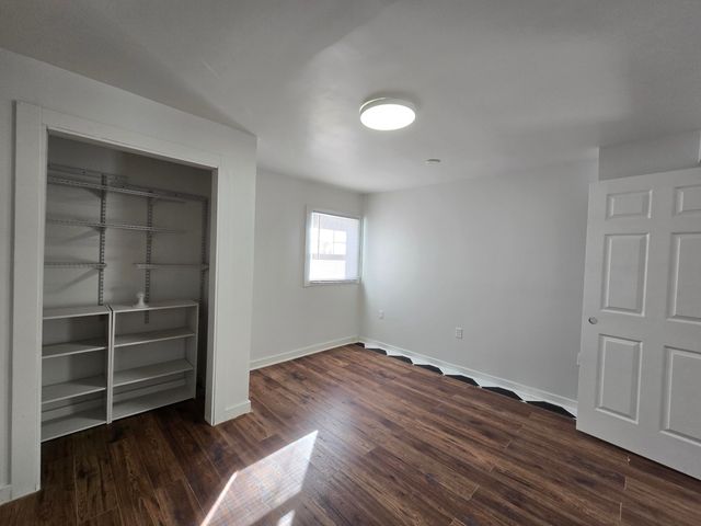 3608 W 73rd Court, Merrillville, IN 46410