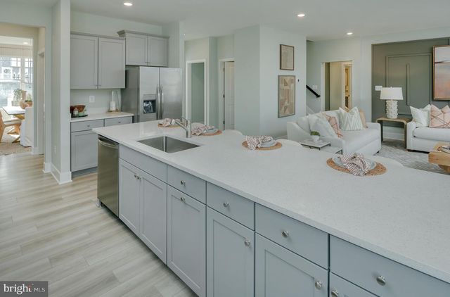 5426 NEWPORT CIR, White Plains, MD 20695