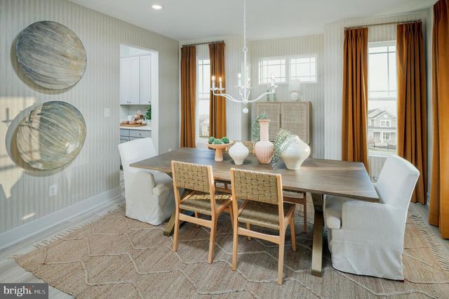 5426 NEWPORT CIR, White Plains, MD 20695