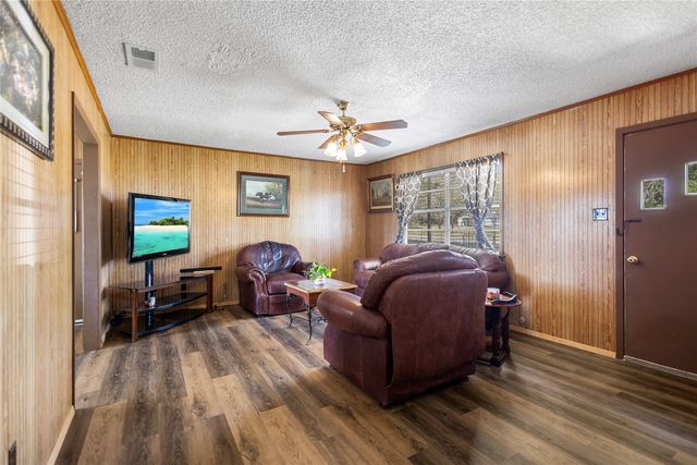 3004 FM 857 Grand Saline, Grand Saline, TX 75140