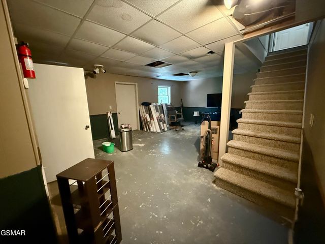 1178 Ogle Hills Road, Gatlinburg, TN 37738