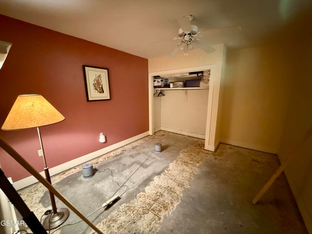 1178 Ogle Hills Road, Gatlinburg, TN 37738