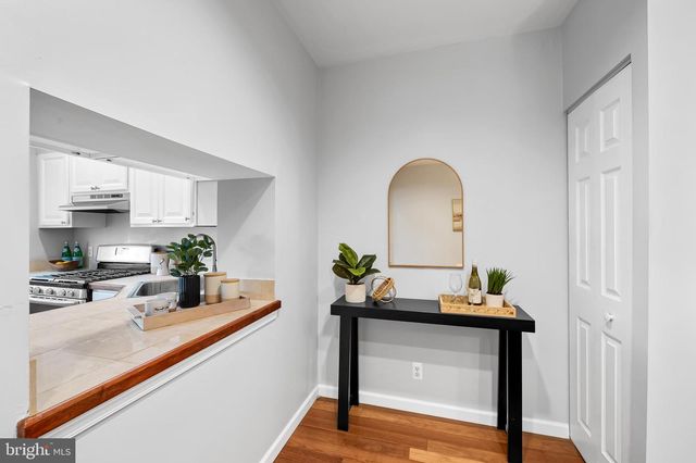 1247 HULL ST, Baltimore, MD 21230