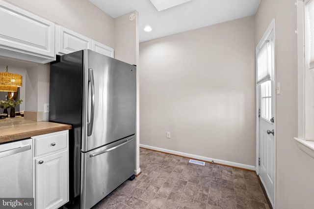 1247 HULL ST, Baltimore, MD 21230