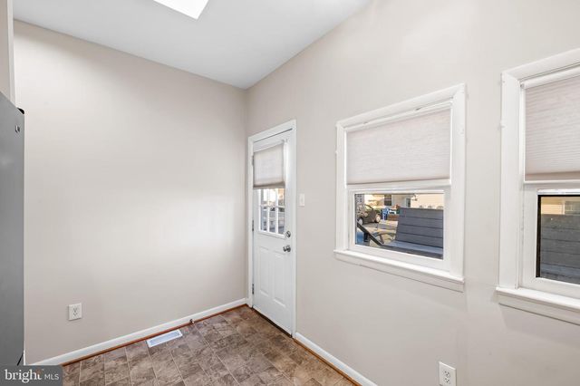 1247 HULL ST, Baltimore, MD 21230