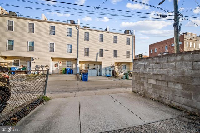 1247 HULL ST, Baltimore, MD 21230