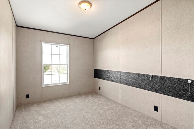 5542 County Road 1043, Celeste, TX 75423