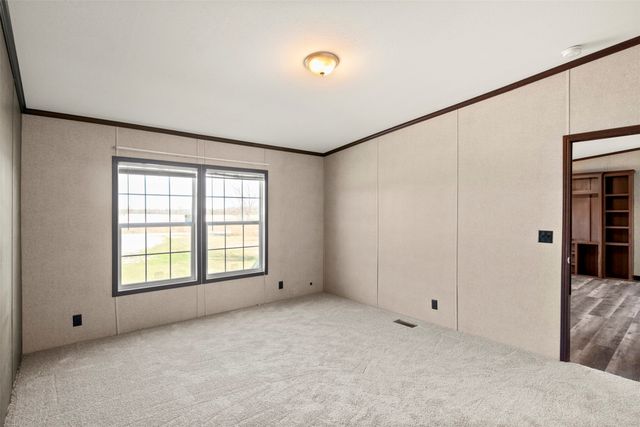 5542 County Road 1043, Celeste, TX 75423