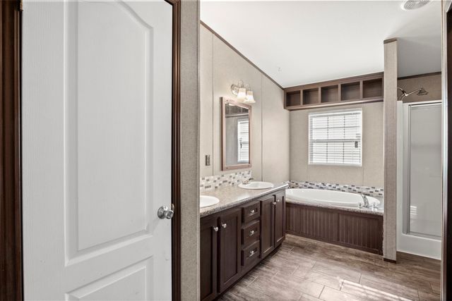 5542 County Road 1043, Celeste, TX 75423