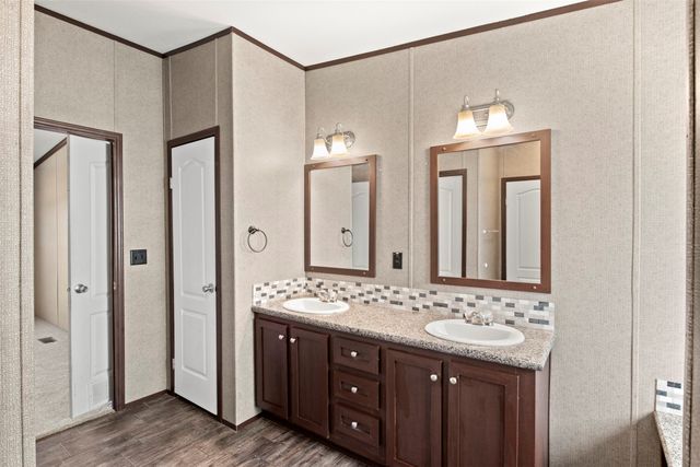 5542 County Road 1043, Celeste, TX 75423