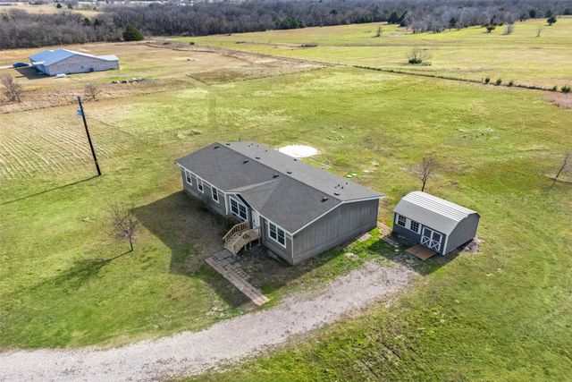 5542 County Road 1043, Celeste, TX 75423