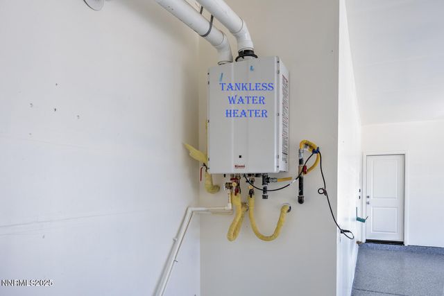 775 Karry Way, Fallon, NV 89406