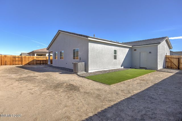 775 Karry Way, Fallon, NV 89406