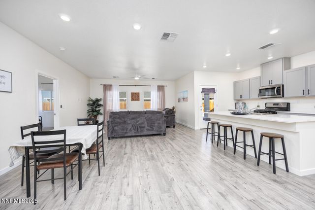 775 Karry Way, Fallon, NV 89406