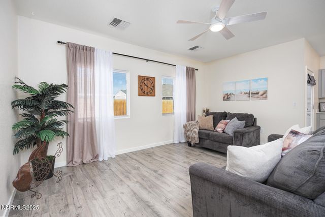 775 Karry Way, Fallon, NV 89406