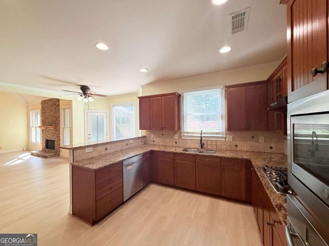1753 Wheat Grass Way, Grayson, GA 30017