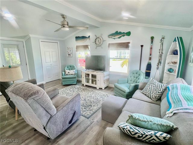 11331 Azalea LN, Fort Myers Beach, FL 33931