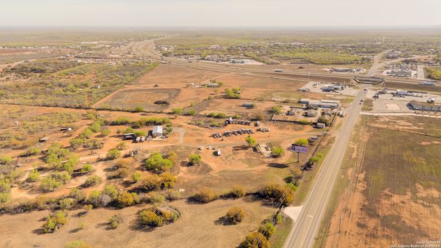1160 HWY 85 W, Dilley, TX 78017