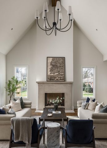 1133 Lipscomb Dr, Nashville, TN 37204