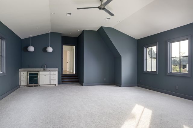 1133 Lipscomb Dr, Nashville, TN 37204