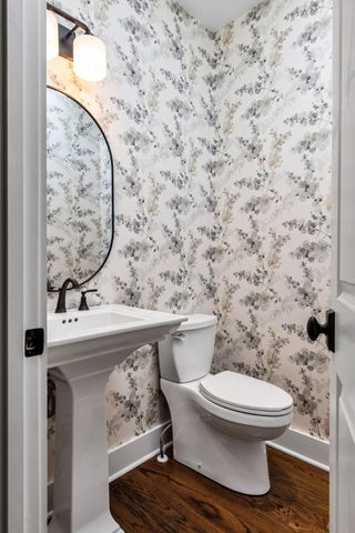 1133 Lipscomb Dr, Nashville, TN 37204