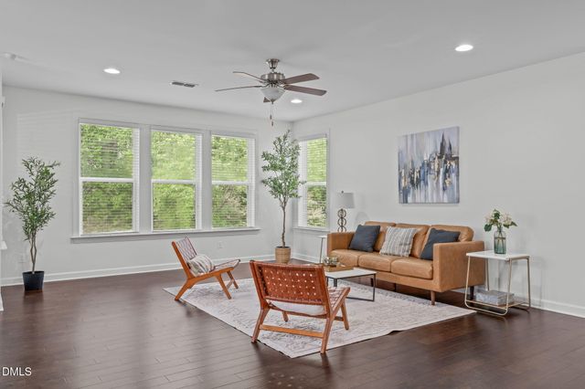 405 Wildwood Farm Way, Holly Springs, NC 27540