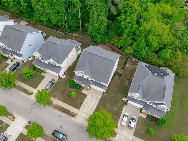 405 Wildwood Farm Way, Holly Springs, NC 27540