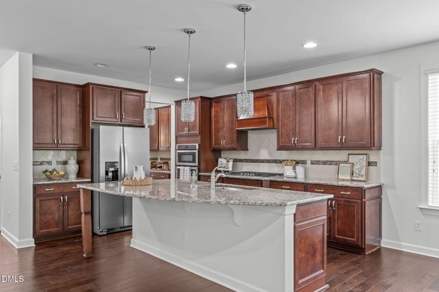 405 Wildwood Farm Way, Holly Springs, NC 27540