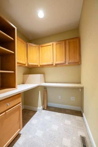 217 Horse Creek Dr, Chattanooga, TN 37405