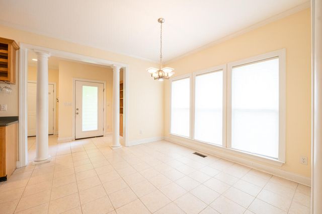 217 Horse Creek Dr, Chattanooga, TN 37405