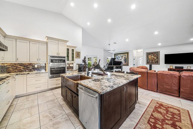 15535 Sunward Street, Wellington, FL 33414