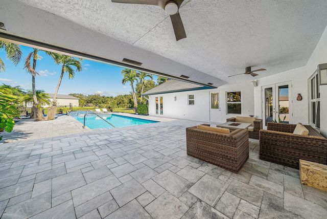 15535 Sunward Street, Wellington, FL 33414