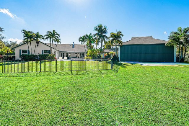 15535 Sunward Street, Wellington, FL 33414