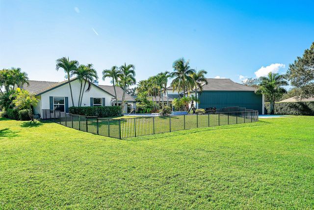 15535 Sunward Street, Wellington, FL 33414