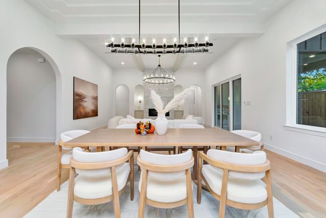 3736 Van Ness Lane, Dallas, TX 75220