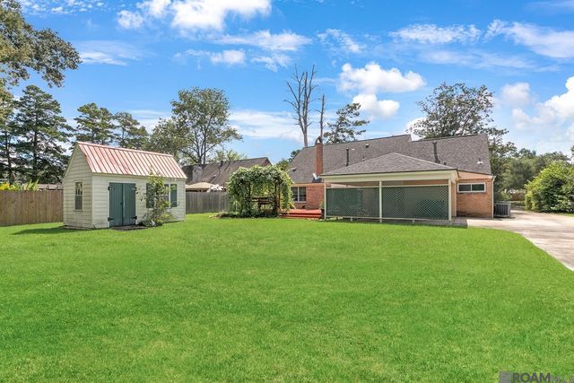 3635 Woodland Ridge Blvd, Baton Rouge, LA 70816