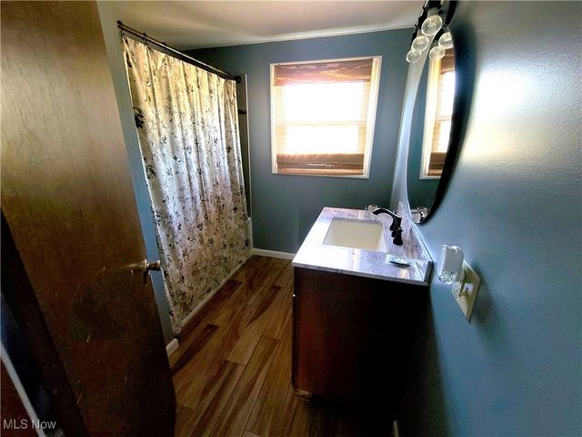 6030 Hann Avenue NW, Canal Fulton, OH 44614