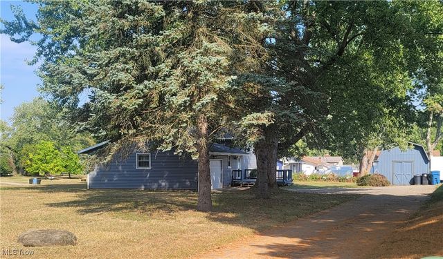 6030 Hann Avenue NW, Canal Fulton, OH 44614