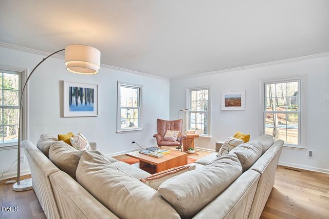 4 Harvey Place, Durham, NC 27705