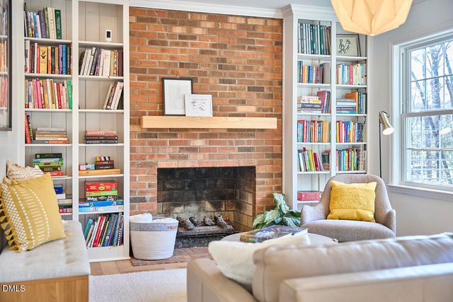 4 Harvey Place, Durham, NC 27705