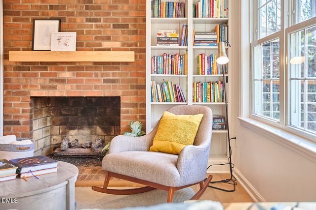 4 Harvey Place, Durham, NC 27705